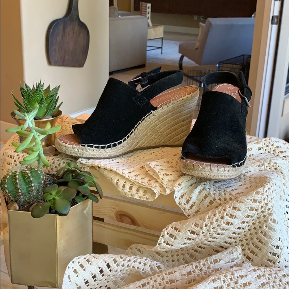 Toms Black Espadrille